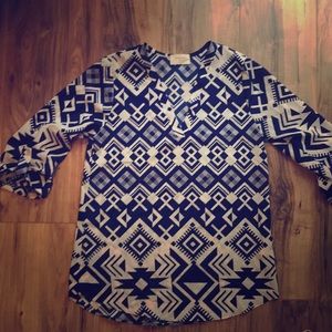 Blur & white pattern half sleeve shirt